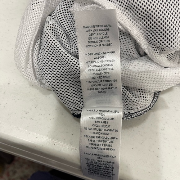 True Religion boys XL swim trunks. In navy blue with attached drawstring. - Picture 7 of 9